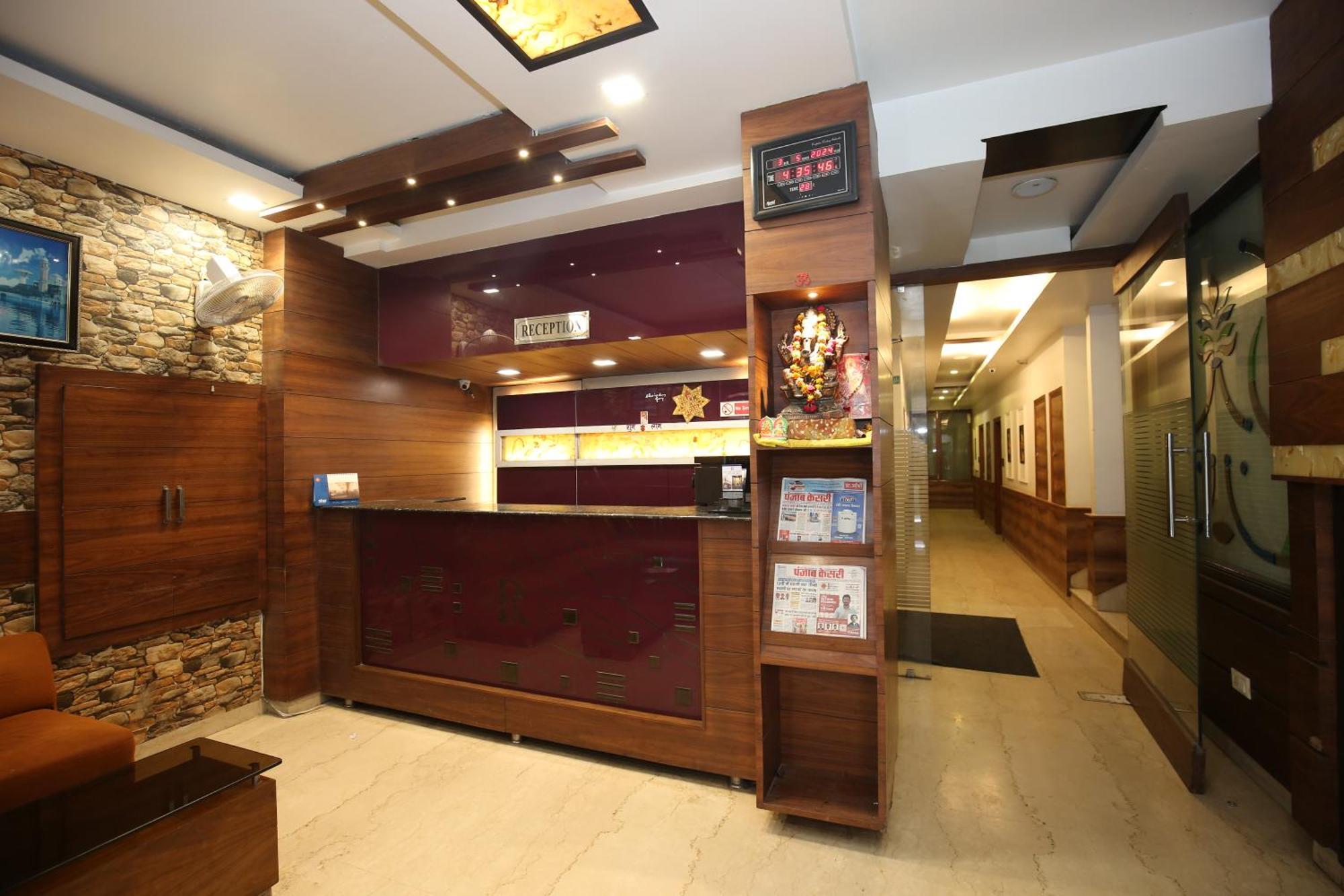 Hotel Rv Regency 암리차르 외부 사진